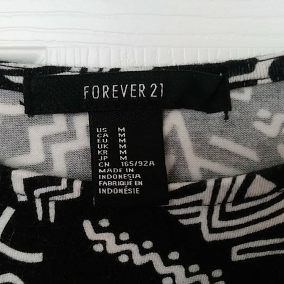 Fun Patterned Cocktail Dress - Picture 2 of 3